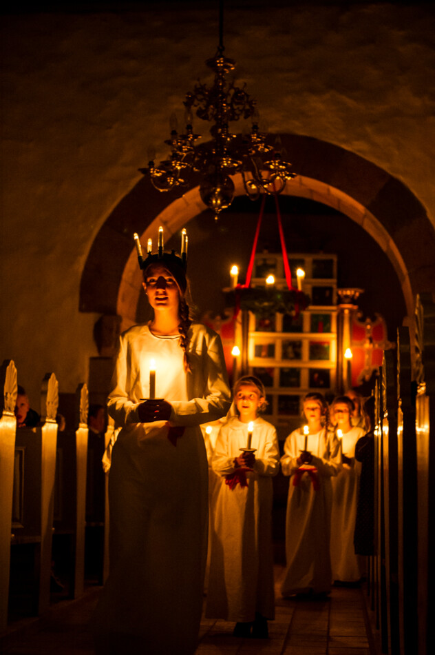 Lucia (2).jpg