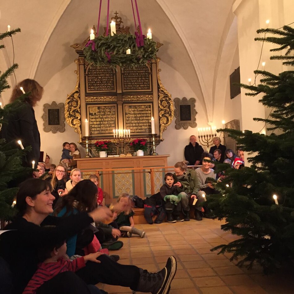 Broenshoej kirke. maa ikke anvendes til andre artikler.jpg